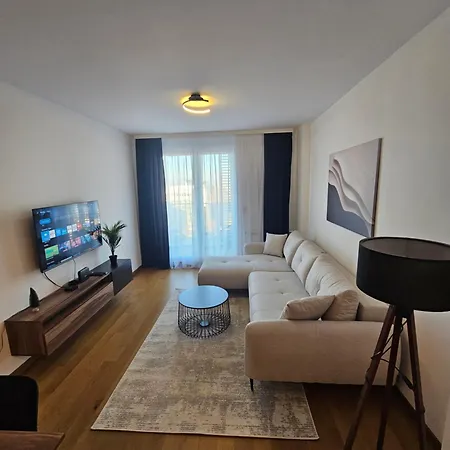 Skyline Cozy Suits Novi Sad